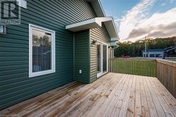 large deck off the kitchen perfect for grilling and entertaining - 