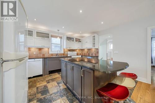 69 Beechborough Avenue, Toronto, ON - Indoor Photo Showing Kitchen