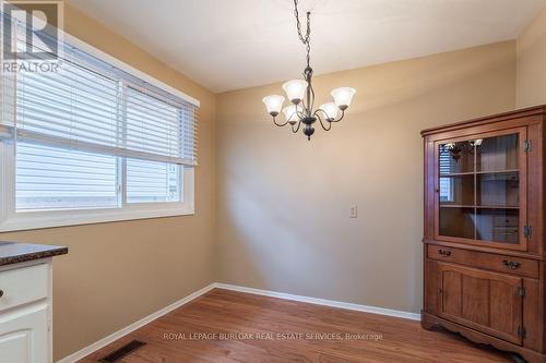 330 Tuck Drive, Burlington, ON - Indoor Photo Showing Other Room