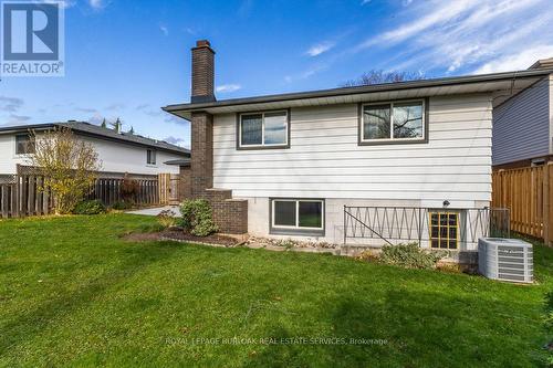 330 Tuck Drive, Burlington, ON - Outdoor