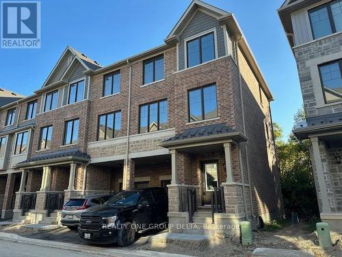 30 Folcroft Street, Brampton, ON - Outdoor With Facade