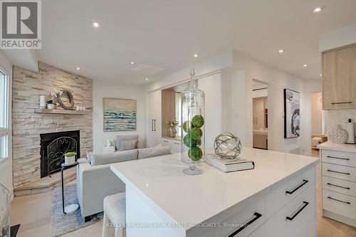 2984 Gulfstream Way, Mississauga, ON - Indoor Photo Showing Kitchen With Fireplace