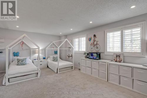 2984 Gulfstream Way, Mississauga, ON - Indoor Photo Showing Bedroom