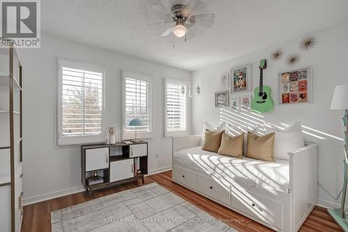 2984 Gulfstream Way, Mississauga, ON - Indoor Photo Showing Bedroom