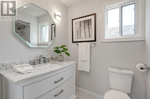 2984 Gulfstream Way, Mississauga, ON - Indoor Photo Showing Bathroom