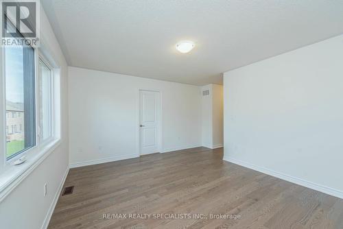 487 Celandine Crescent, Milton, ON - Indoor Photo Showing Other Room