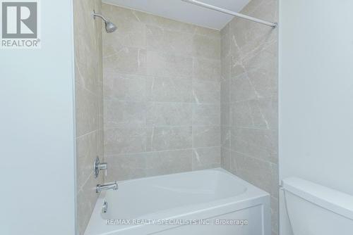 487 Celandine Crescent, Milton, ON - Indoor Photo Showing Bathroom