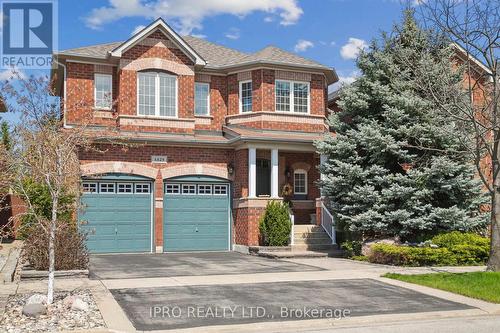 6829 Golden Hills Way, Mississauga, ON - Outdoor With Facade