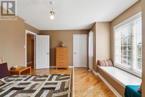 6829 Golden Hills Way, Mississauga, ON - Indoor Photo Showing Other Room