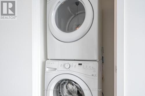 3308 - 510 Curran Place, Mississauga, ON - Indoor Photo Showing Laundry Room