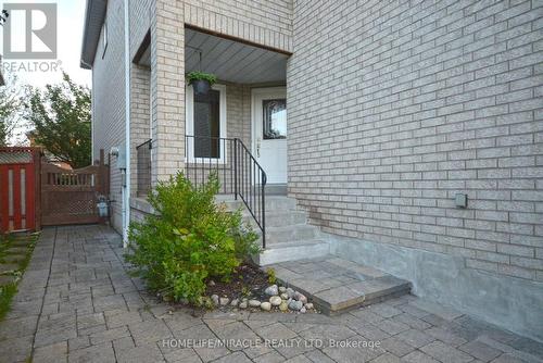 833 Mays Crescent, Mississauga, ON - Outdoor