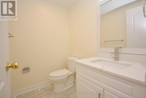 833 Mays Crescent, Mississauga, ON - Indoor Photo Showing Bathroom