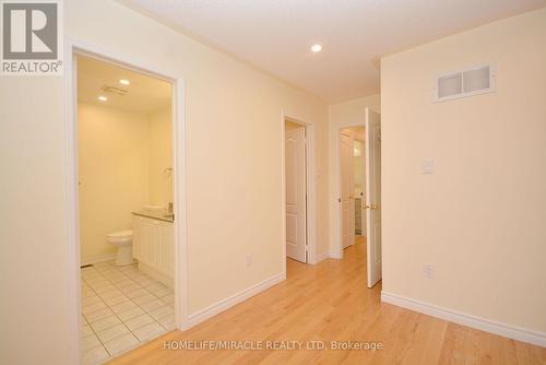 833 Mays Crescent, Mississauga, ON - Indoor