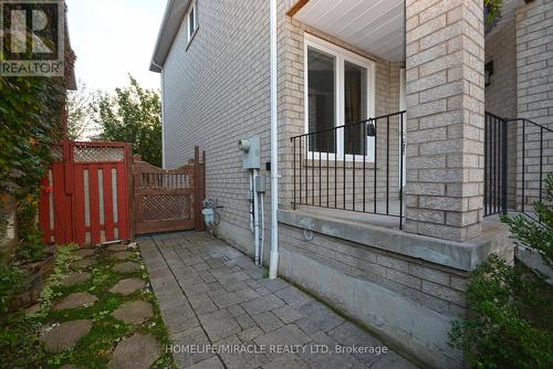 833 Mays Crescent, Mississauga, ON - Outdoor With Deck Patio Veranda With Exterior