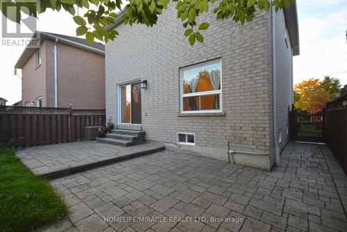 833 Mays Crescent, Mississauga, ON - Outdoor With Exterior