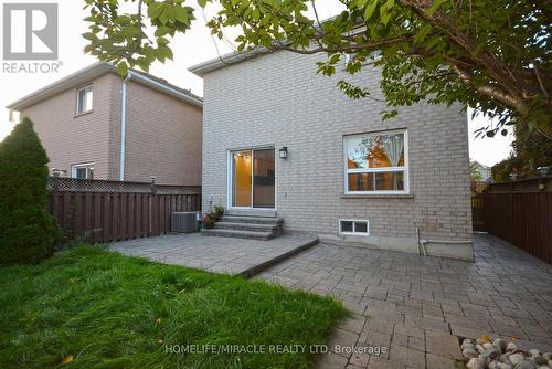 833 Mays Crescent, Mississauga, ON - Outdoor With Exterior