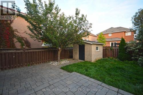 833 Mays Crescent, Mississauga, ON - Outdoor