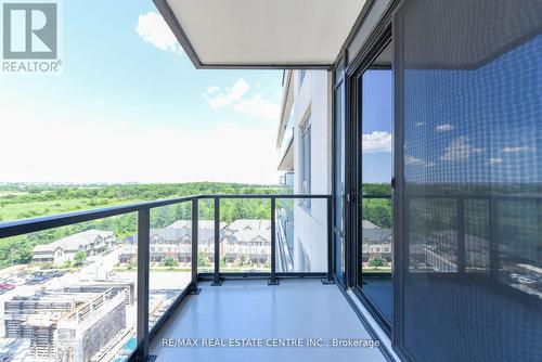 1112 - 3220 William Coltson Avenue, Oakville, ON -  With View With Exterior