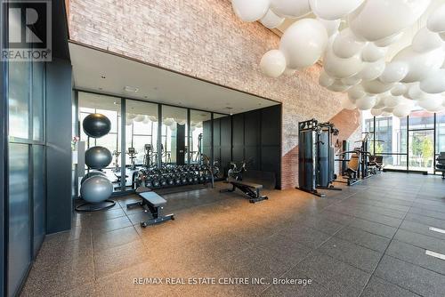 1112 - 3220 William Coltson Avenue, Oakville, ON - Indoor Photo Showing Gym Room