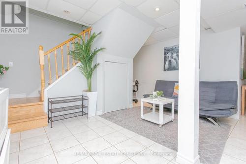 835 Stonebridge Avenue, Mississauga, ON - Indoor Photo Showing Other Room