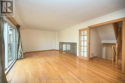 4084 Trapper Crescent, Mississauga, ON - Indoor Photo Showing Other Room