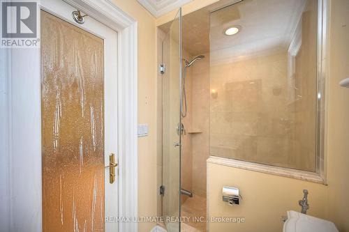 4084 Trapper Crescent, Mississauga, ON - Indoor Photo Showing Bathroom