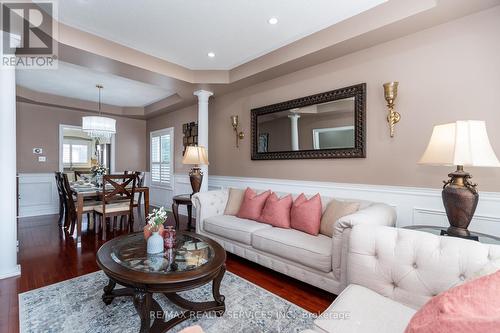 48 Amboise Crescent, Brampton, ON - Indoor Photo Showing Living Room