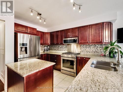 2051 Deer Run Avenue, Burlington, ON - Indoor Photo Showing Kitchen With Double Sink