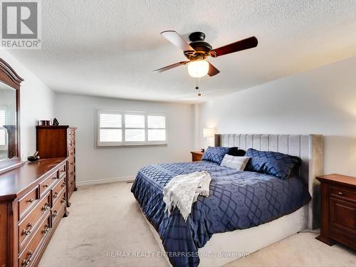 2051 Deer Run Avenue, Burlington, ON - Indoor Photo Showing Bedroom