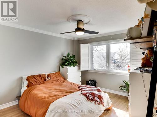 2051 Deer Run Avenue, Burlington, ON - Indoor Photo Showing Bedroom