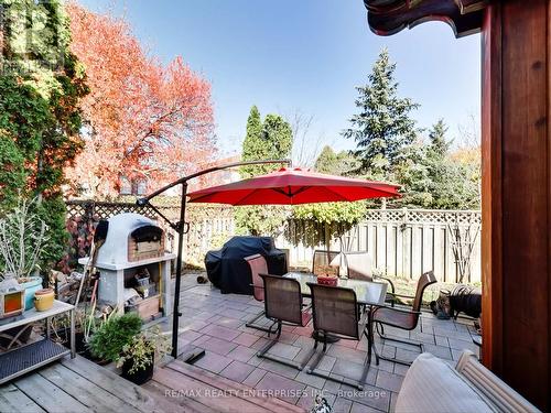 2051 Deer Run Avenue, Burlington, ON - Outdoor With Deck Patio Veranda