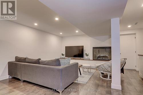 9144 Dufferin Street, Vaughan, ON - Indoor