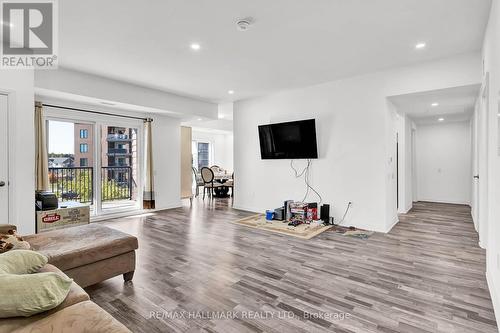 201 - 54 Koda Street, Barrie, ON - Indoor Photo Showing Living Room