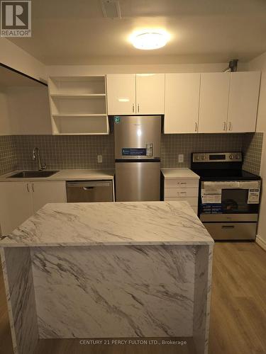 Bsmnt - 7 Milestar Court, Markham, ON - Indoor Photo Showing Kitchen