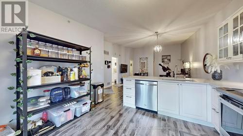 407 - 4013 Kilmer Drive, Burlington, ON - Indoor Photo Showing Kitchen With Stainless Steel Kitchen