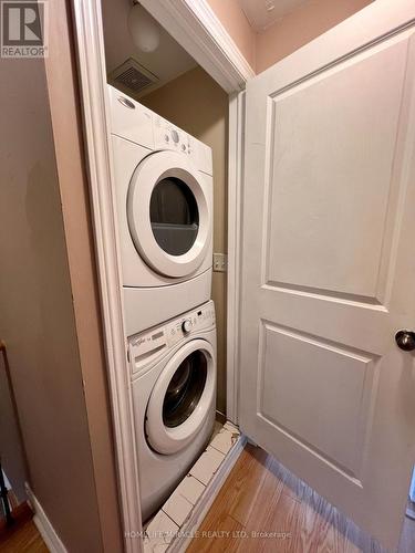 28 Battalion Road, Brampton, ON - Indoor Photo Showing Laundry Room