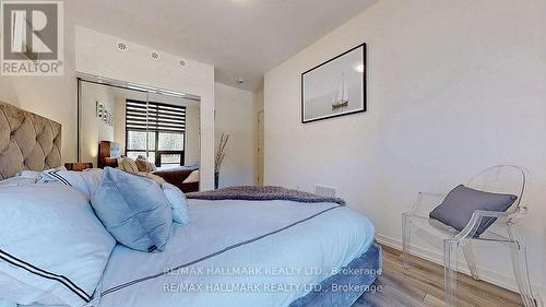 3735 Riva Avenue, Innisfil, ON - Indoor Photo Showing Bedroom