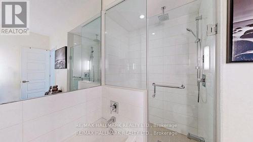 3735 Riva Avenue, Innisfil, ON - Indoor Photo Showing Bathroom