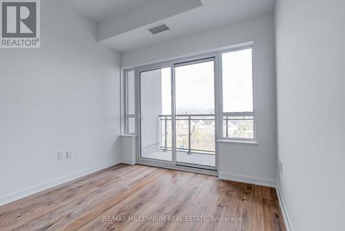 531 - 395 Dundas Street W, Oakville, ON - Indoor Photo Showing Other Room