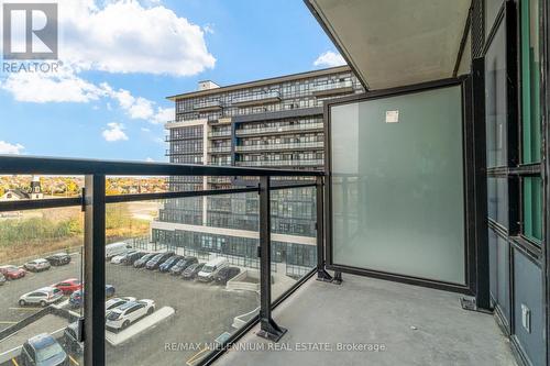 531 - 395 Dundas Street W, Oakville, ON - Outdoor With View