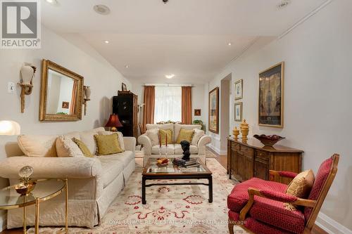 Gla6 - 40 Old Mill Road, Oakville, ON - Indoor Photo Showing Living Room