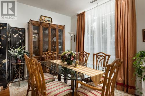 Gla6 - 40 Old Mill Road, Oakville, ON - Indoor Photo Showing Dining Room