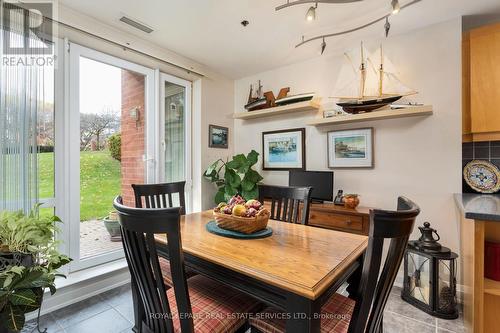 Gla6 - 40 Old Mill Road, Oakville, ON - Indoor Photo Showing Dining Room