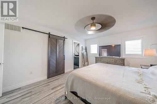 1156 Edward Bolton Crescent, Oshawa, ON - Indoor Photo Showing Bedroom