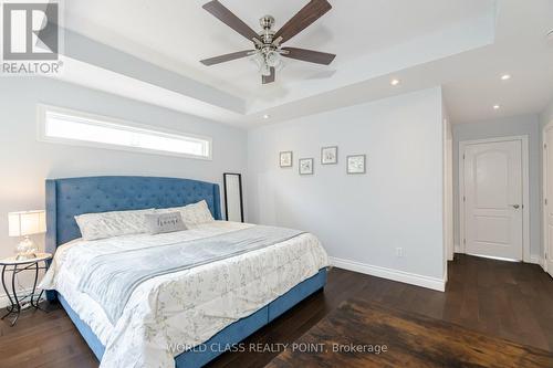 41 Howarth Avenue, Toronto, ON - Indoor Photo Showing Bedroom