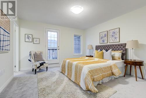 3247 Brigadier Avenue, Pickering, ON - Indoor Photo Showing Bedroom