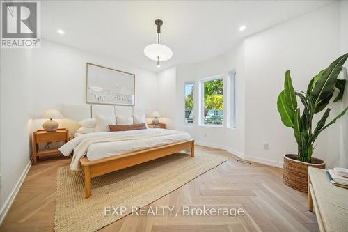 118 Cambridge Avenue, Toronto, ON - Indoor Photo Showing Bedroom