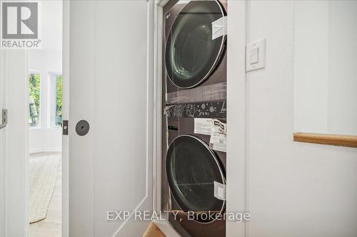 118 Cambridge Avenue, Toronto, ON - Indoor Photo Showing Laundry Room