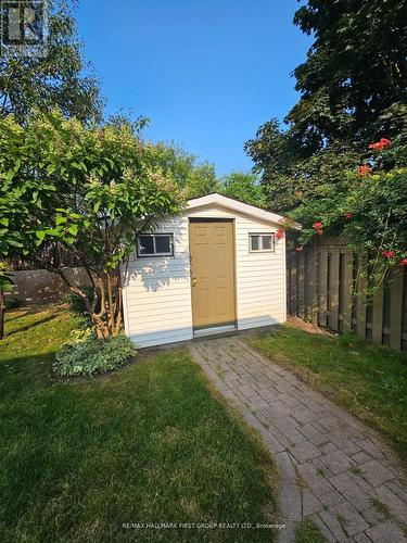 (Bsmt) - 1082 Ronlea Avenue, Oshawa, ON - Outdoor