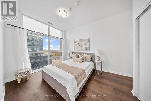 816 - 30 Meadowglen Place, Toronto, ON - Indoor Photo Showing Bedroom